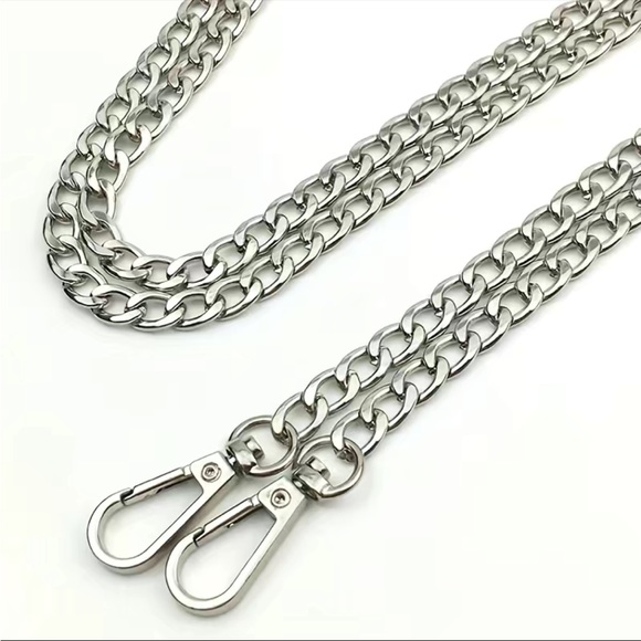 unbranded Handbags - Elegant Silver Chain Strap for Women Bags